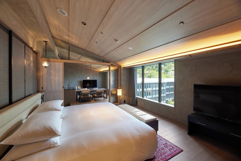 Awata - Photo 2