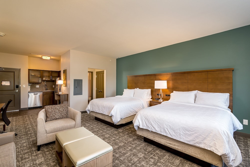 Studio Suite, 2 Queen Beds, Kitchen - Photo 8