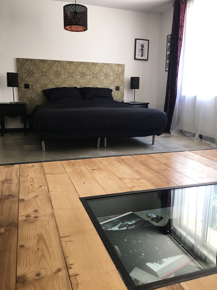 Fasion Bedroom photo 1