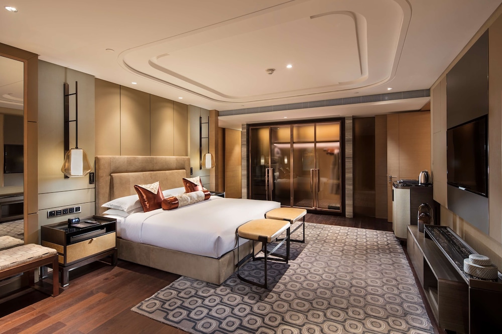 Presidential Suite, 1 King Bed photo 3