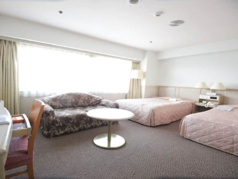 Twin Room, Mt.Fuji View, Smoking photo 2