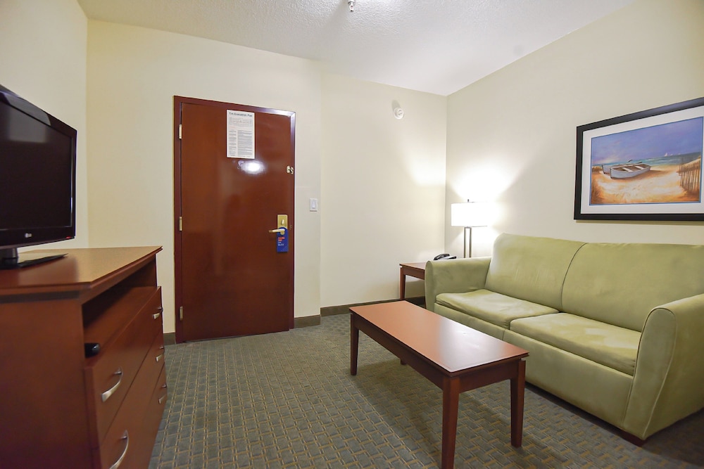Suite, 1 King Bed - Photo 11