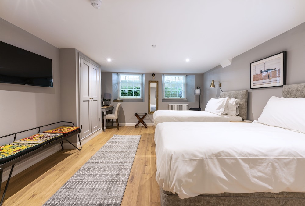 Superior Twin Room photo 3