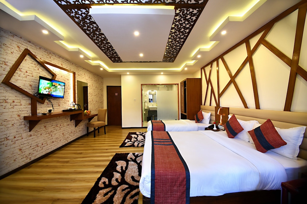 Executive Suite, Balcony (Complimentary Airport Pick-up) photo 3