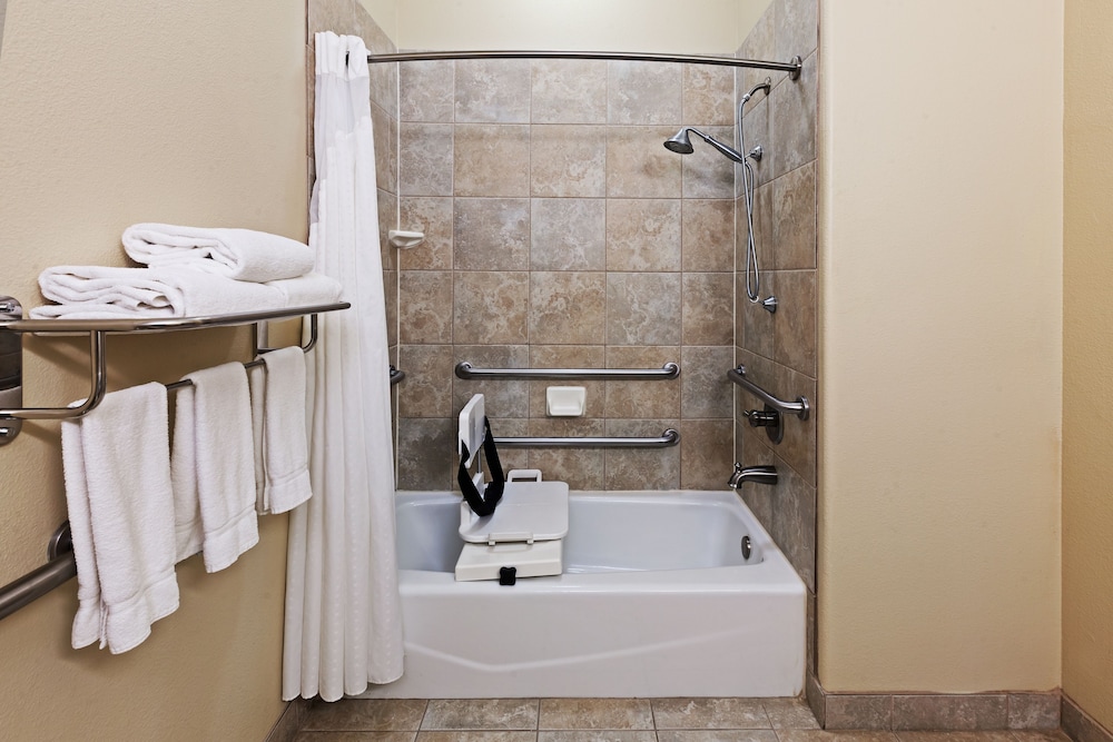 Standard Room, 1 King Bed, Accessible (Communication, Mobility) - Photo 2