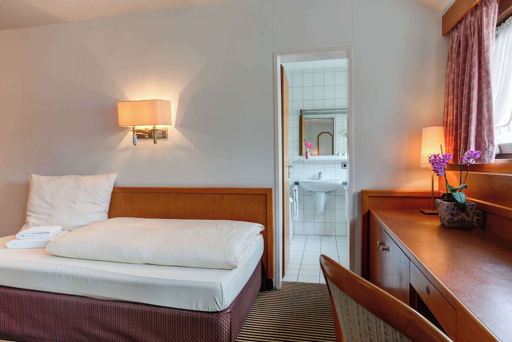 Family Room, 1 Double Bed with Sofa bed photo 3