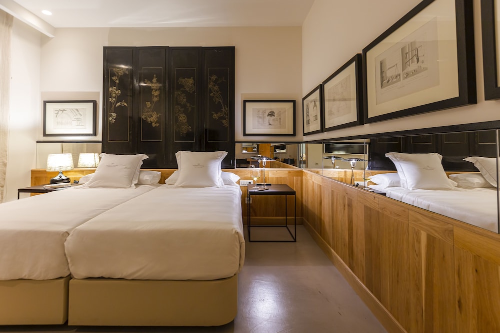 Superior Double Room, 1 Bedroom (Interior) thumbnail 5