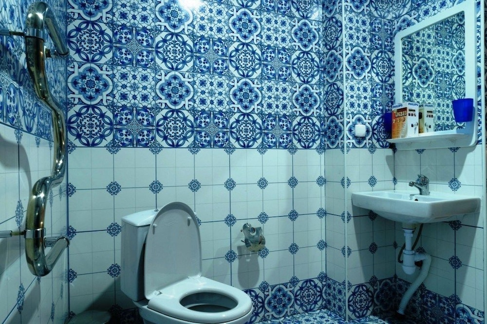 Standard Double or Twin Room photo 3