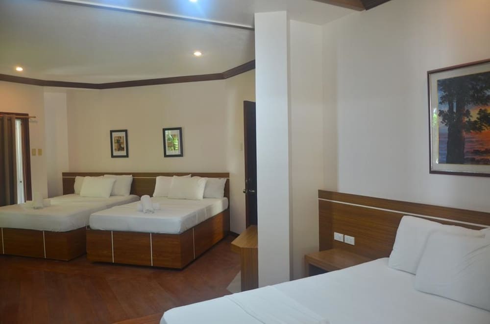 Upper Floor Villa photo 1