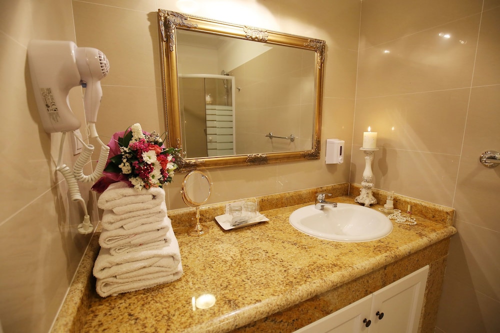 Deluxe Double Room, Balcony, Sea View photo 2