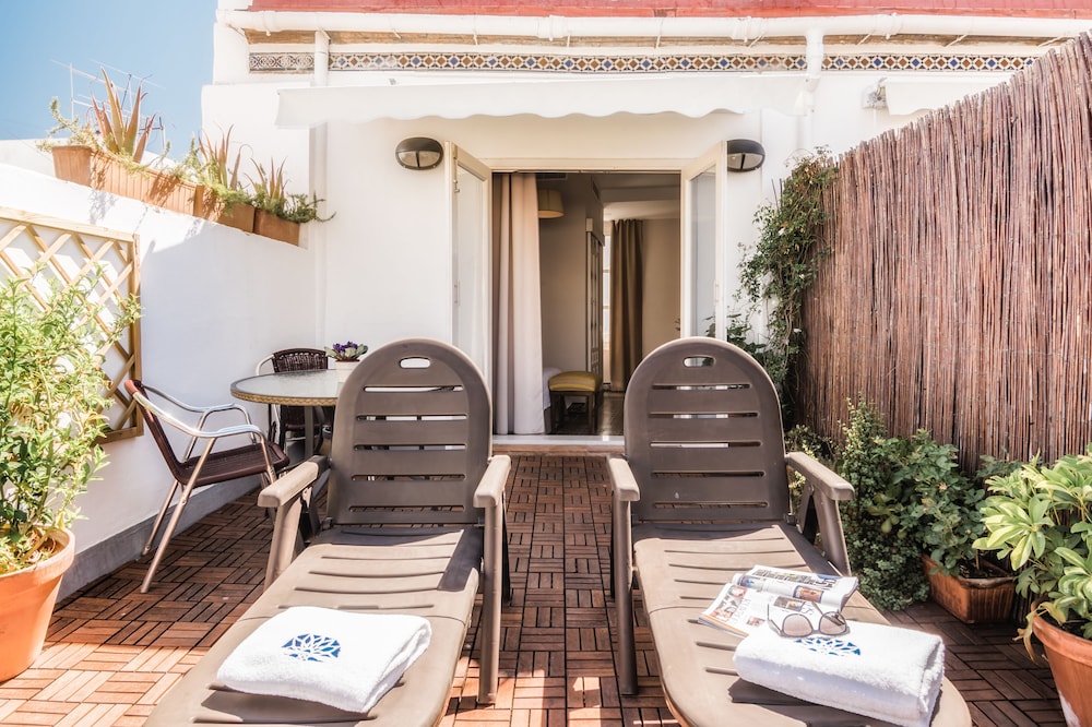 Comfort Penthouse, Terrace