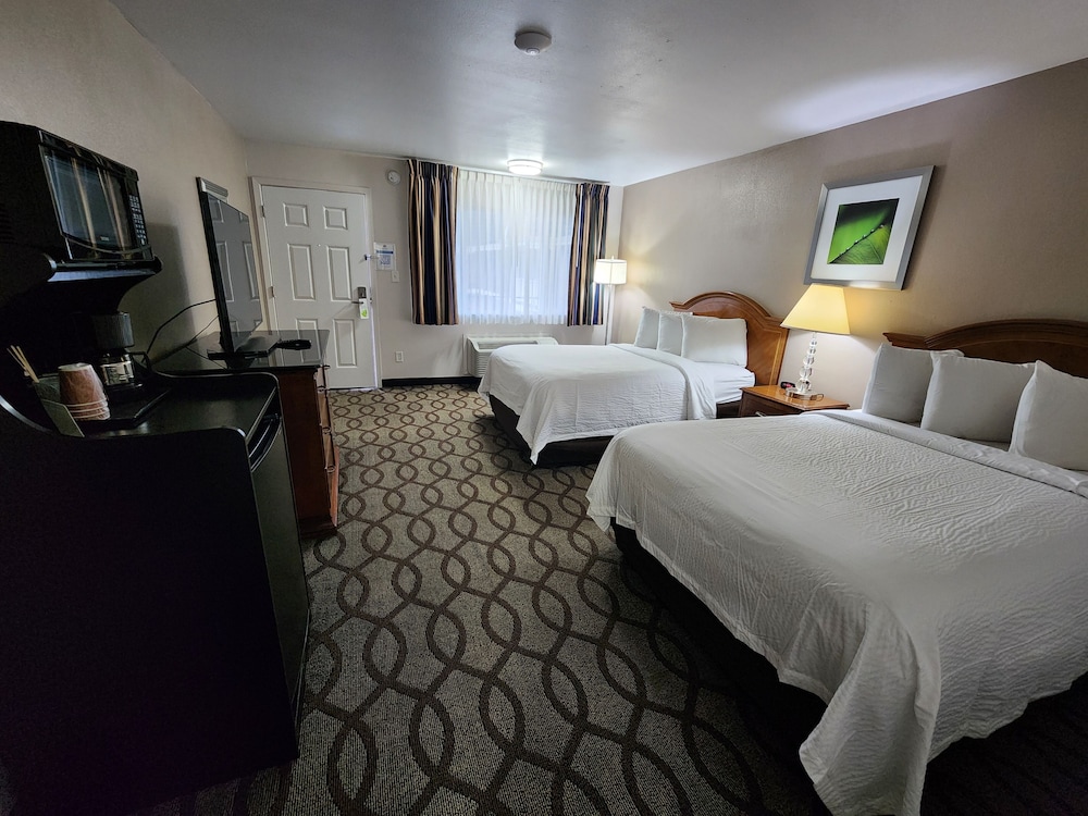 Room, 2 Double Beds, Non Smoking photo 1