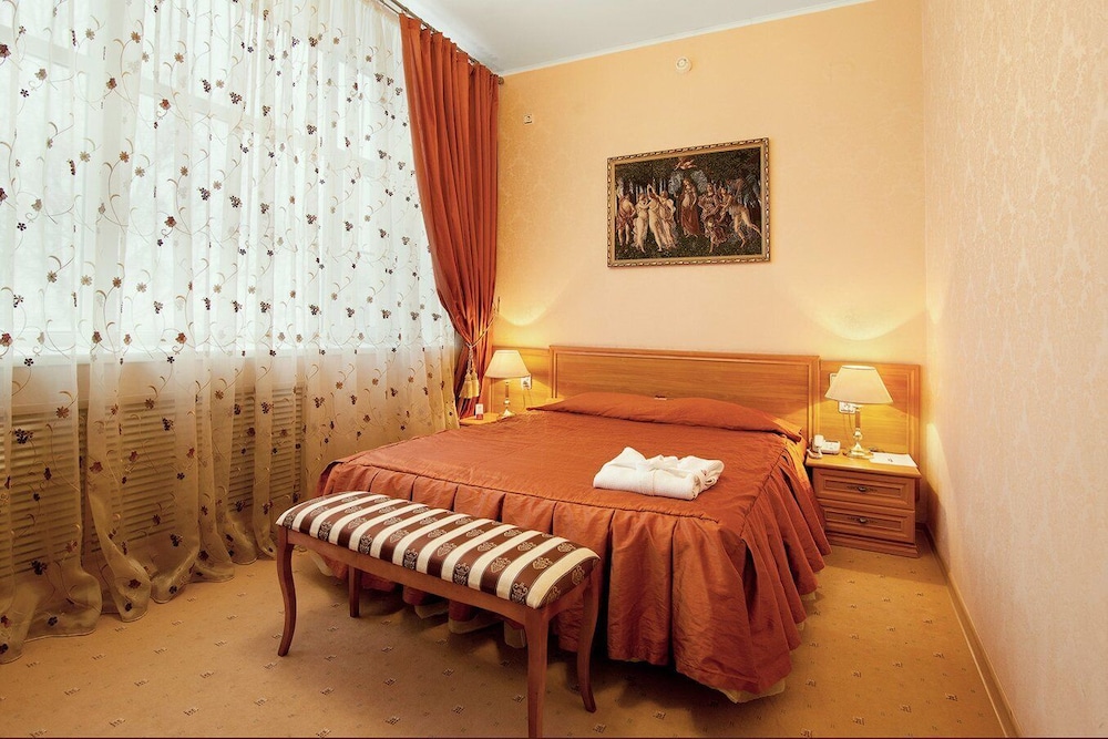 Suite photo 1