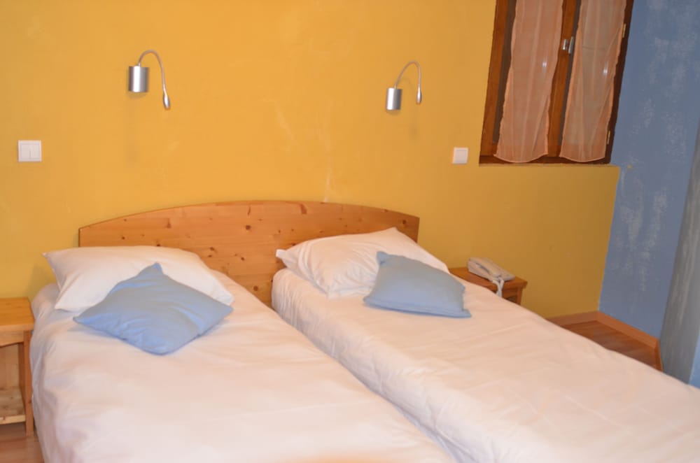 Twin Room, 2 Twin Beds, Accessible, Non Smoking