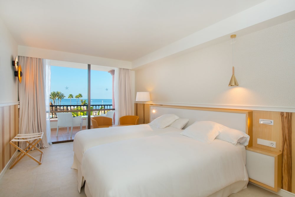 Double or Twin Room, Sea View