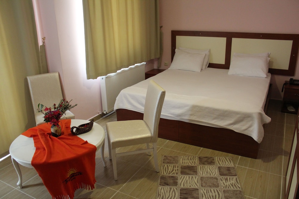 Standard Room photo 1
