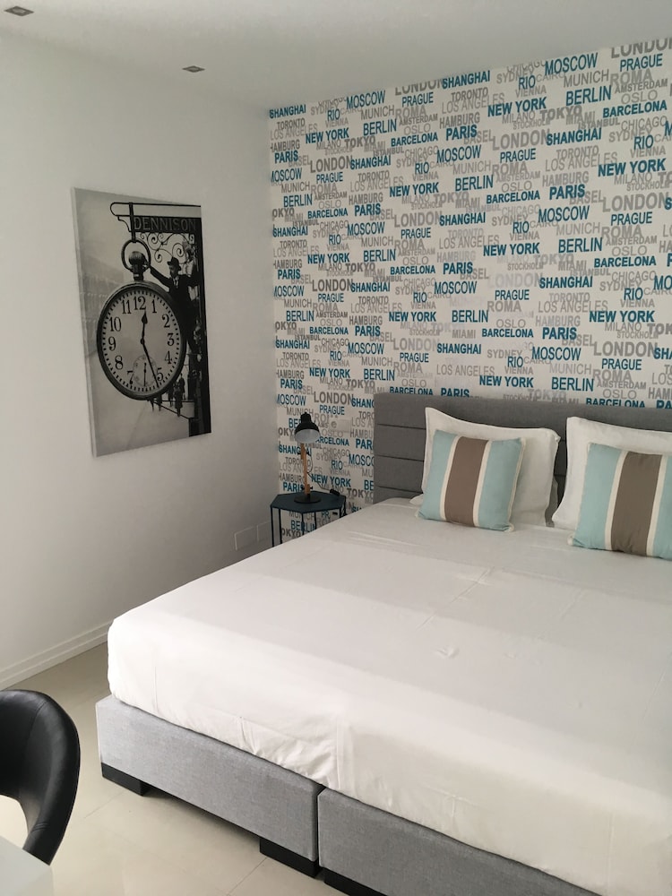 Standard Double Room photo 3