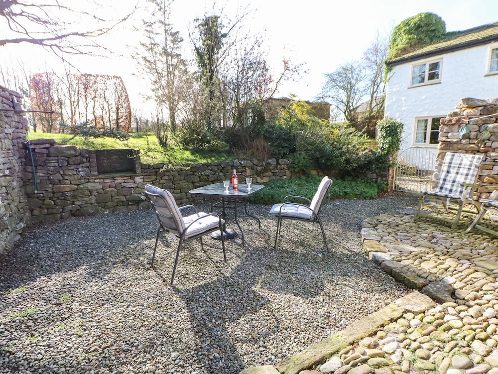 Cottage photo 2
