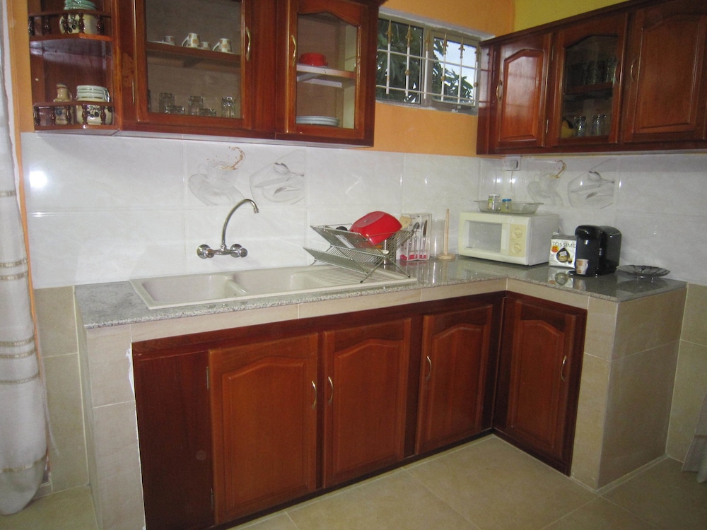 Villa photo 2