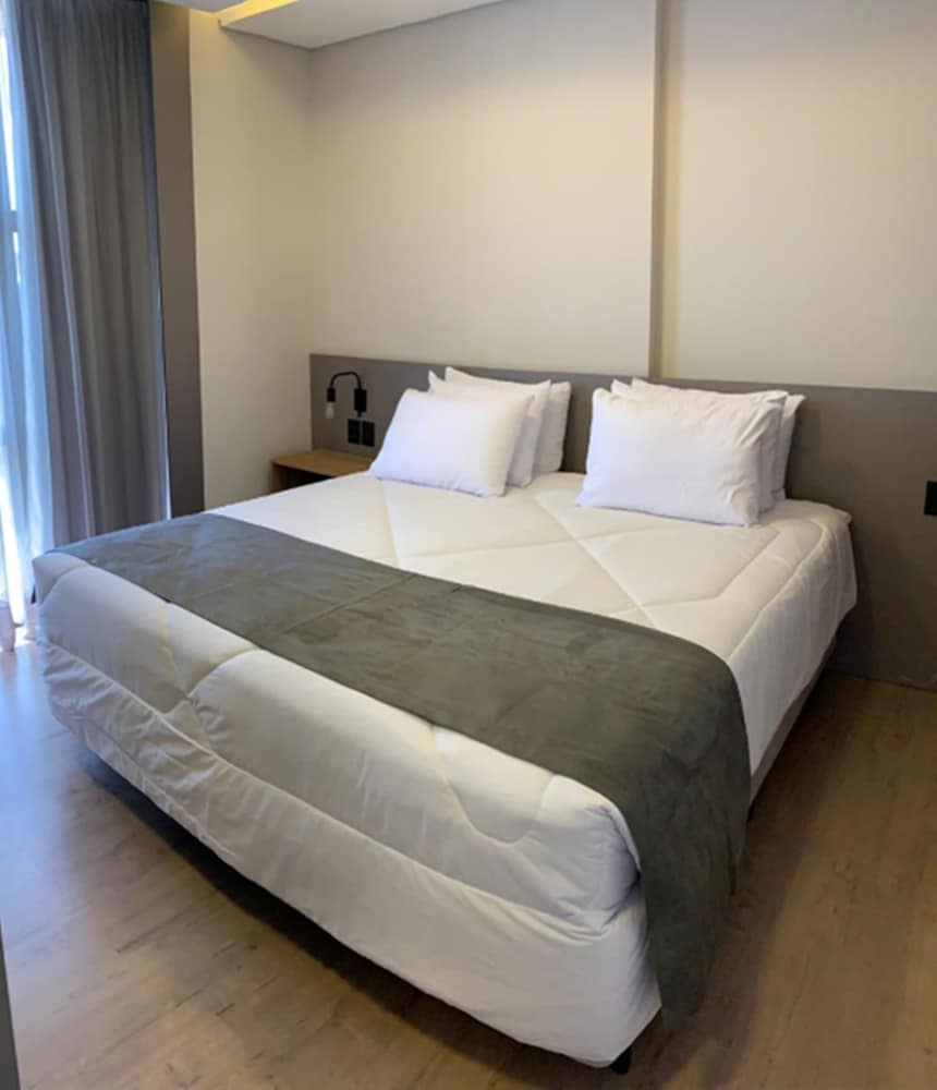 Deluxe Double Room - Photo 1