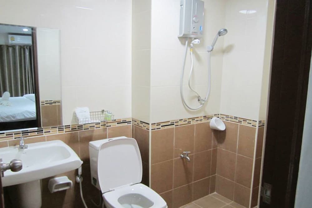 Deluxe Twin Room photo 2