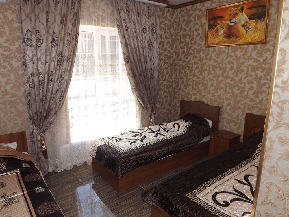 Business Triple Room
