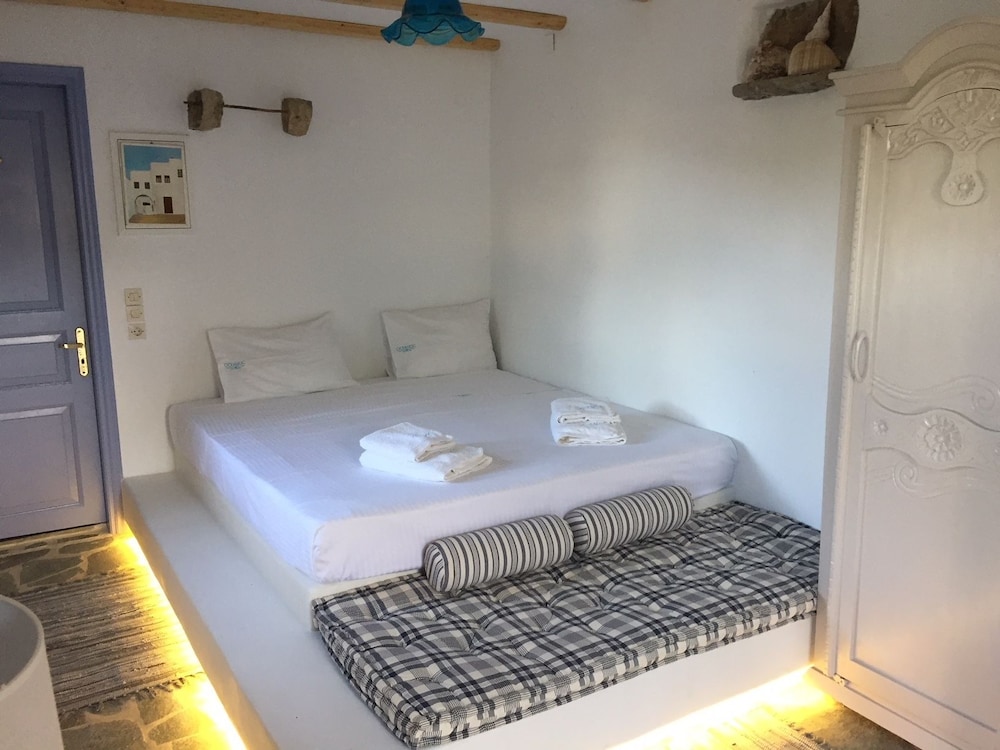 Apartment, Sea Facing photo 1