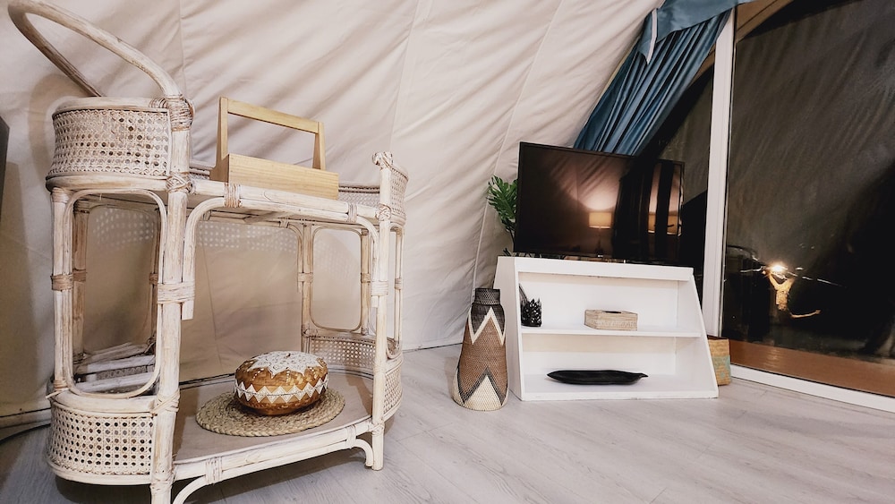 The Cocoon - Photo 23