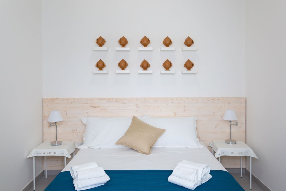 Economy Double Room - Photo 5