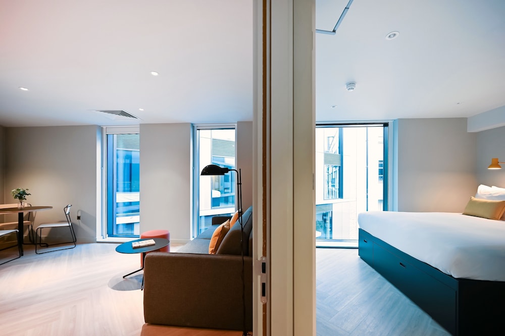 1 bedroom aprtment superior thumbnail 6