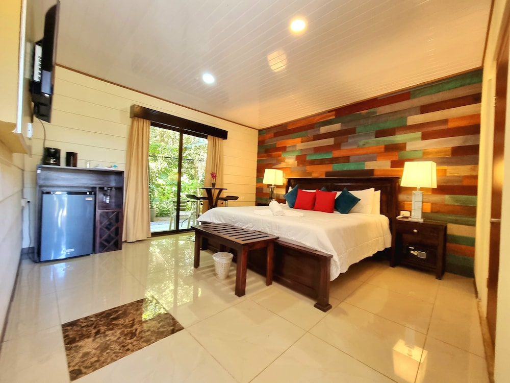 Double Room, Balcony