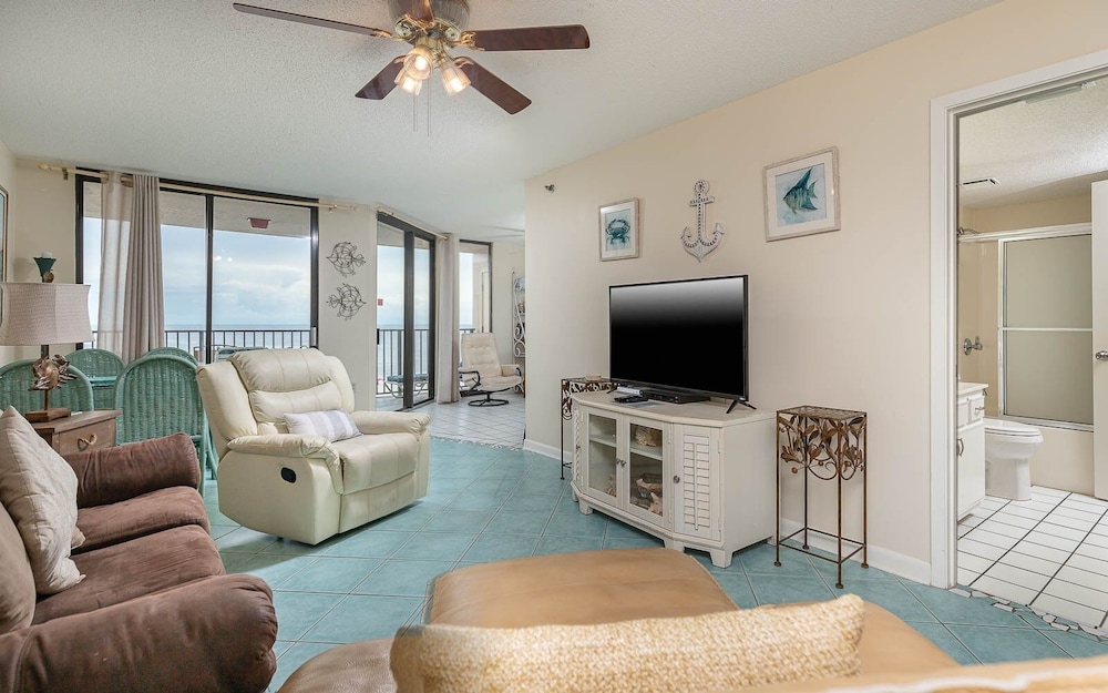 Condo, 1 Bedroom