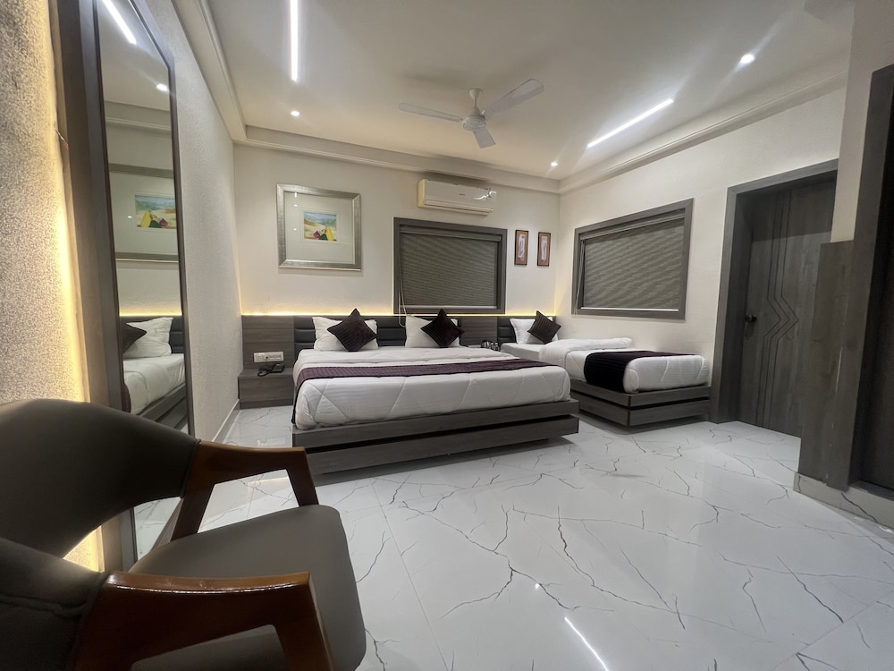 Executive Room photo 1