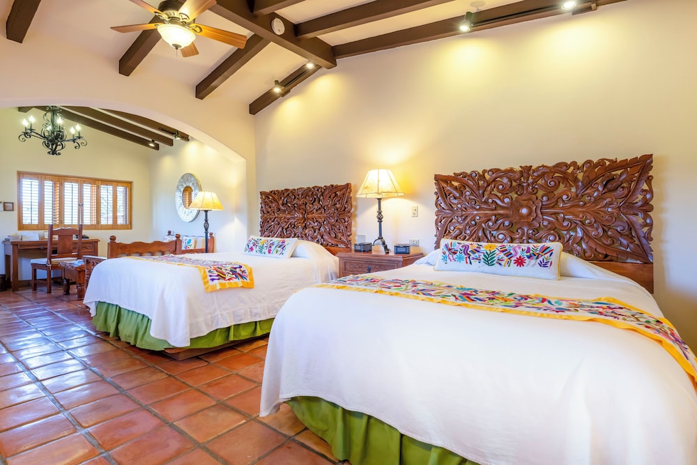 Deluxe Room, 2 Twin Beds, Garden View photo 1