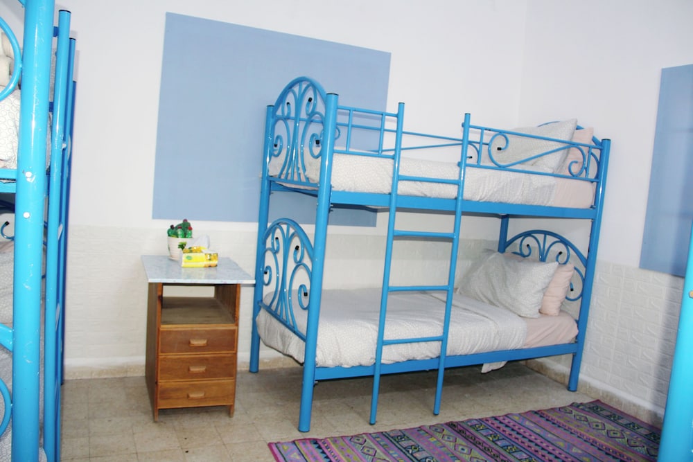 Shared Dormitory, Men only, City View photo 2
