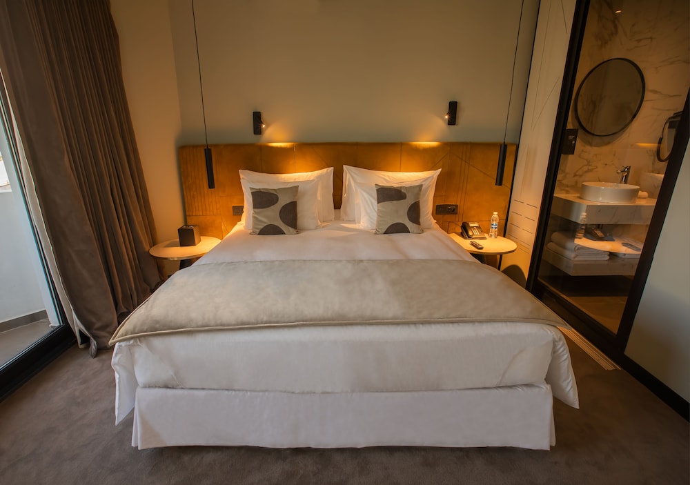 GREEN DELUXE ROOM - Photo 9