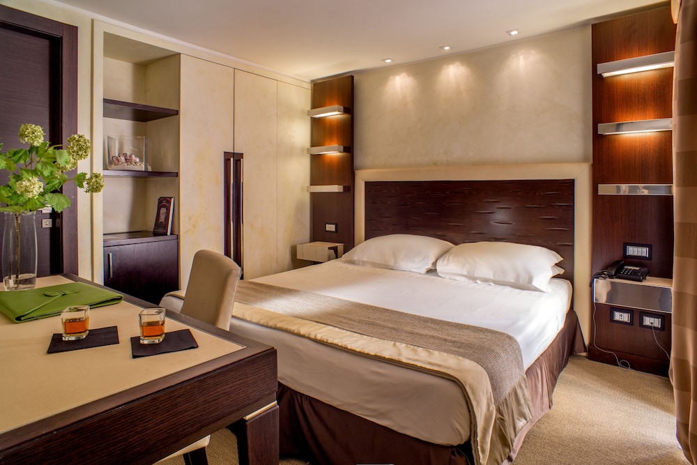 Standard Double Room, 1 Double Bed photo 2