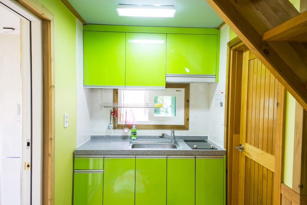 Kids Room - Photo 1