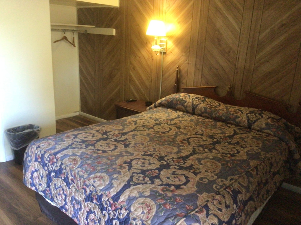 Economy Single Room, Smoking photo 1