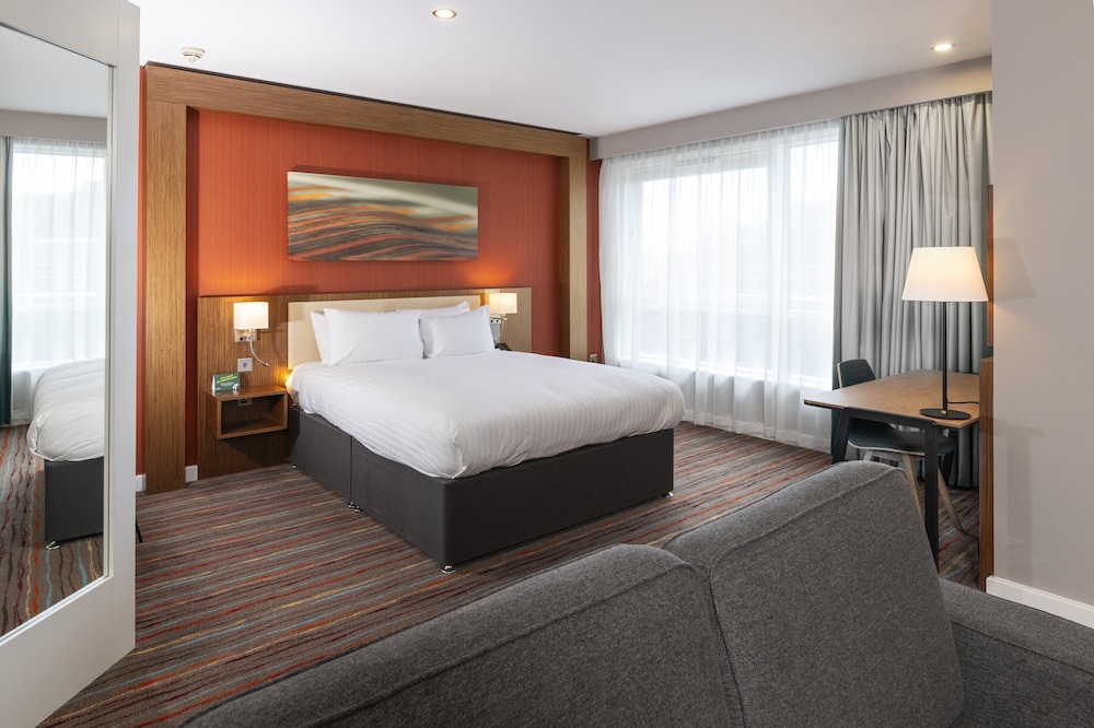 Premium Room, 1 Double Bed with Sofa bed - Photo 1