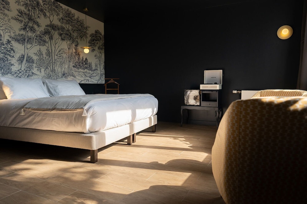Double or Twin Room, Garden View