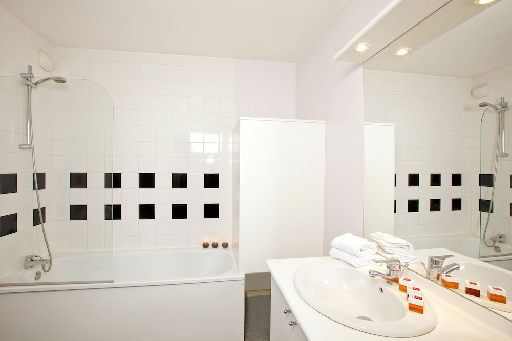 Standard Apartment, 1 Bedroom - Photo 13