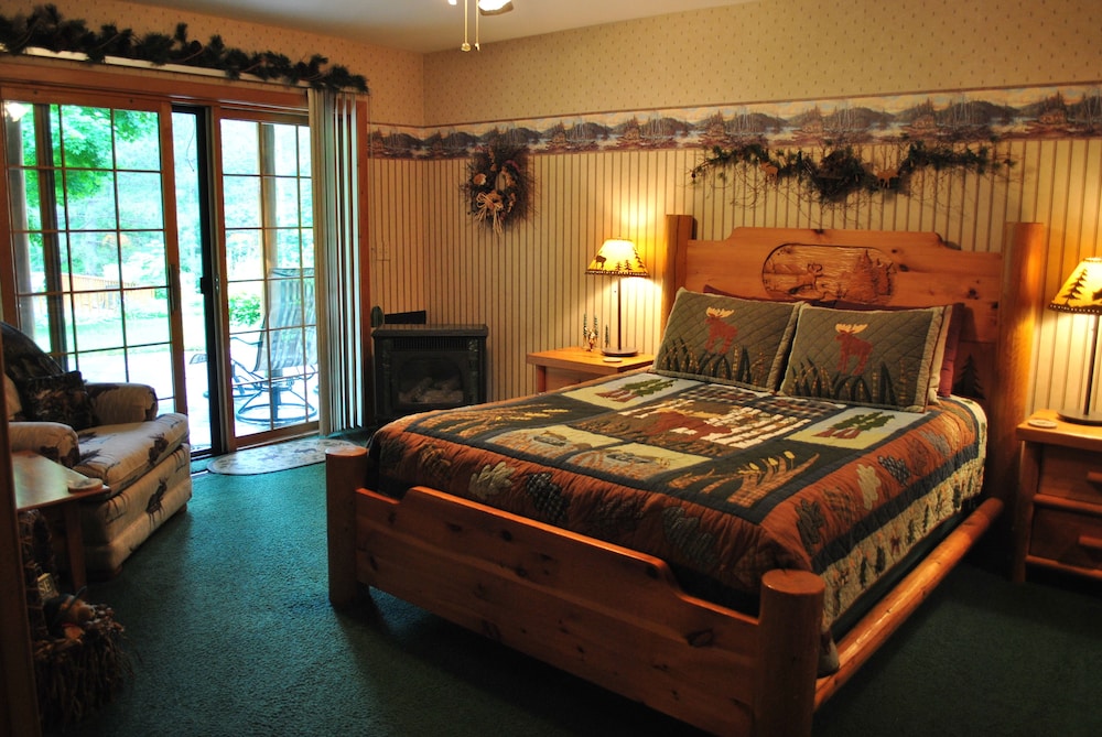 Moose Room photo 1
