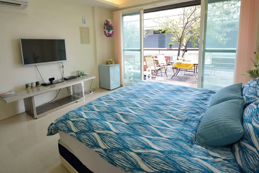 Family Double Room, 1 King Bed, Non Smoking photo 1