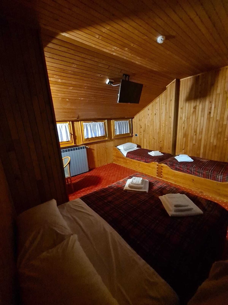 Comfort Quadruple Room photo 1