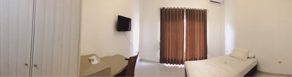 Standard Room photo 3