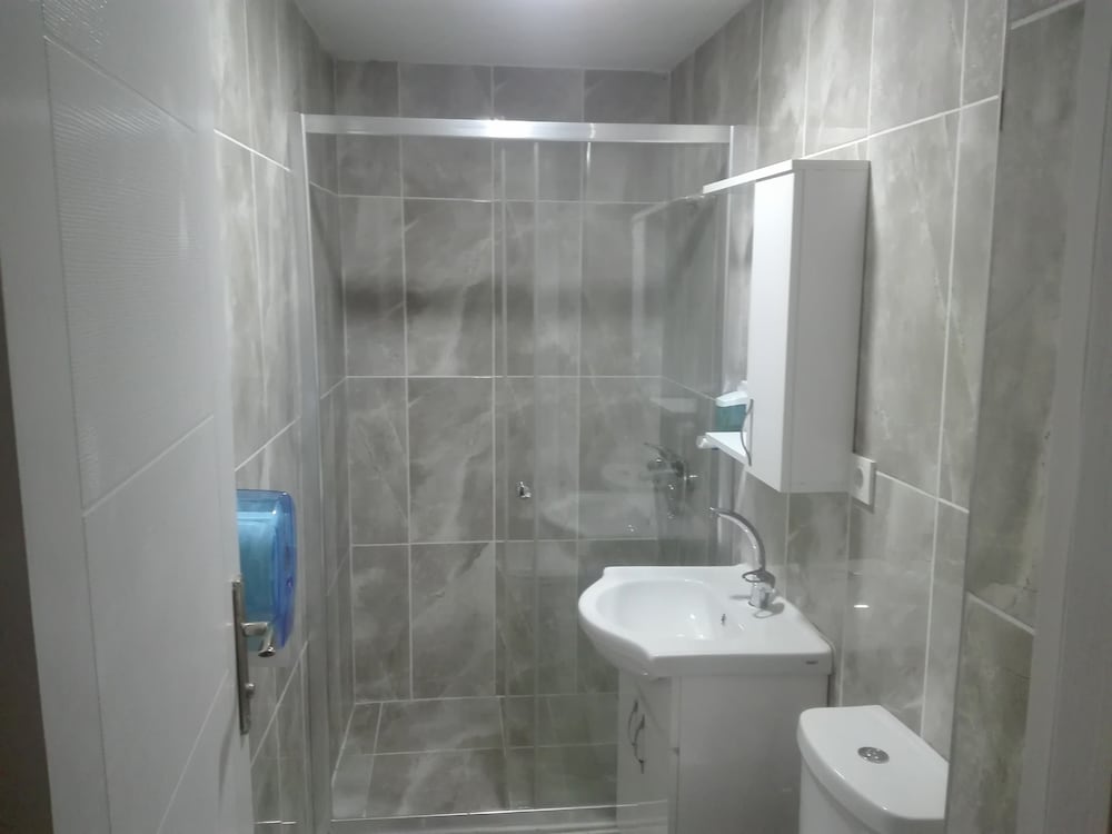 Economy Double Room photo 2