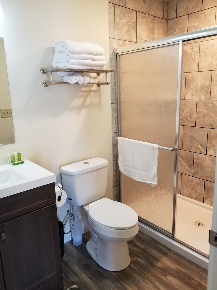 Deluxe Double Room - Photo 6
