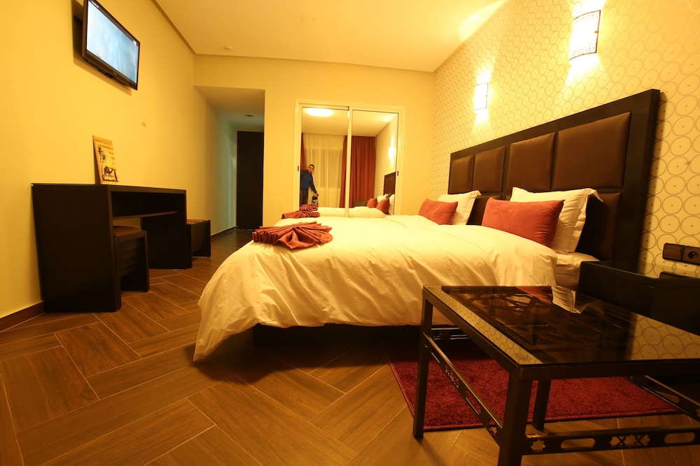 Premium Single Room photo 3