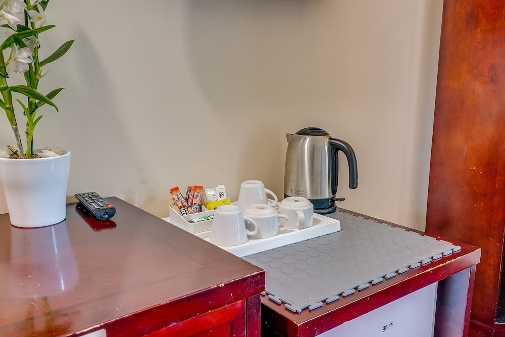 Compact Double Room photo 2